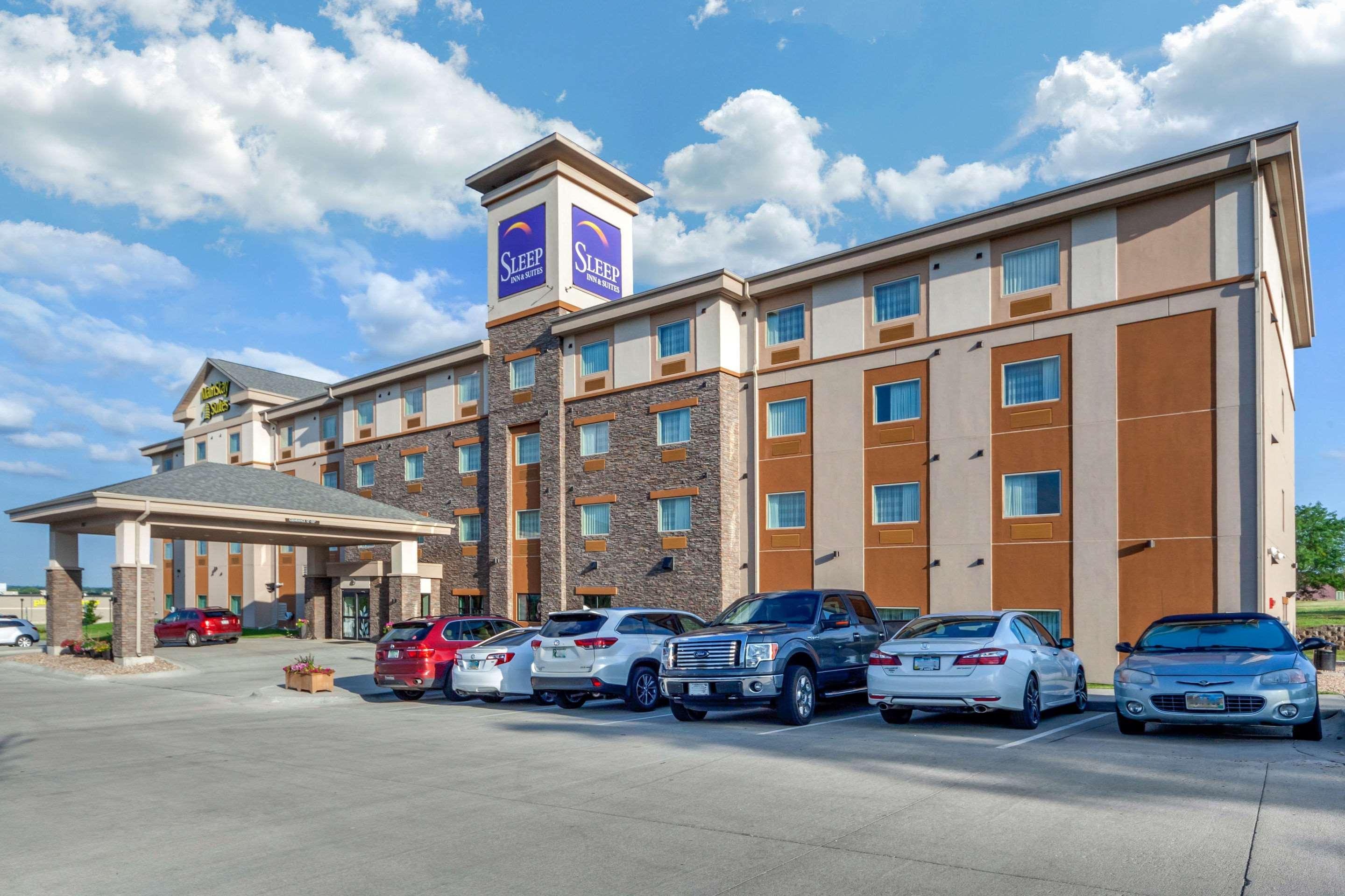 Sleep Inn & Suites Lincoln University Area Exterior foto